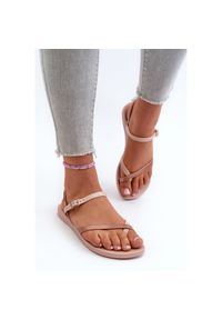 Damskie Sandały 82842 Ipanema Fashion Sandal Viii Fem Różowe. Okazja: na co dzień. Zapięcie: pasek. Kolor: różowy. Materiał: guma. Styl: casual #9