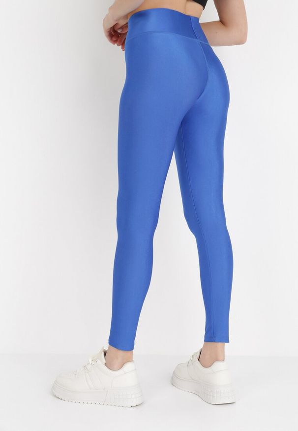 Born2be - Granatowe Legginsy Halareo. Kolor: niebieski. Materiał: dzianina. Długość: długie. Wzór: gładki