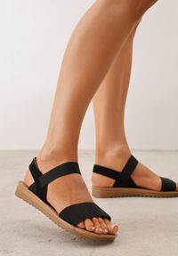 Renee - Czarne Minimalistyczne Sandały z Elastycznym Paskiem Ollaia. Zapięcie: pasek. Kolor: czarny. Materiał: jeans, len. Wzór: haft, gładki. Sezon: lato. Styl: klasyczny #3