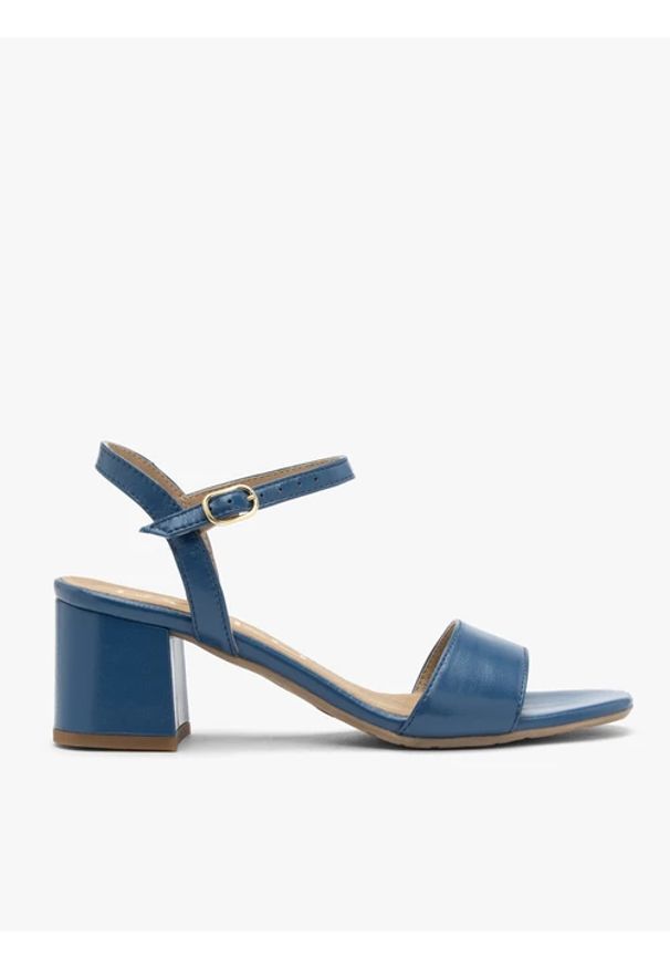 Ryłko - Niebieskie sandały na klocku. Kolor: niebieski. Materiał: skóra. Obcas: na obcasie. Styl: street. Wysokość obcasa: niski