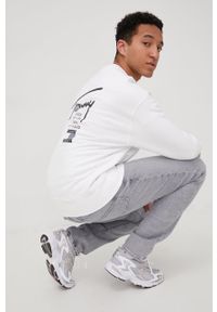 Tommy Jeans bluza męska kolor biały z nadrukiem. Kolor: biały. Materiał: włókno, dzianina, materiał. Wzór: nadruk