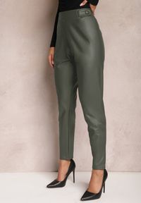 Renee - Ciemnozielone Spodnie Standard z Imitacji Skóry Tamran. Kolor: zielony. Materiał: skóra ekologiczna #3