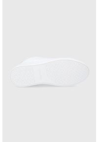Calvin Klein Buty skórzane kolor biały na płaskiej podeszwie. Nosek buta: okrągły. Zapięcie: sznurówki. Kolor: biały. Materiał: skóra. Obcas: na płaskiej podeszwie