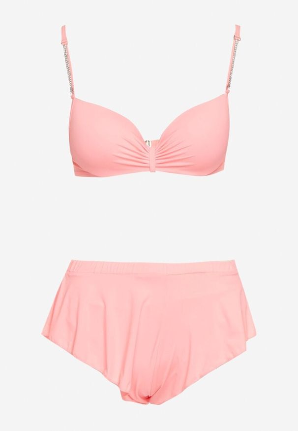 Born2be - Jasnoróżowe Bikini Góra z Regulowanymi Ramiączkami Ozdobionymi Cyrkoniami z Elastycznym Dołem w Zestawie Spodenki Kąpielowe z Gumką w Pasie Quilalia. Kolor: różowy. Wzór: aplikacja
