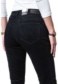 Wrangler - WRANGLER SLIM DARK NAVY W28LEK18R. Wzór: jednolity #9