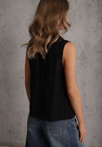 Renee - Czarna Boho Koszula z Wiskozy Bez Rękawów Zdobiona Haftem Melirianne. Kolor: czarny. Materiał: wiskoza. Długość rękawa: bez rękawów. Wzór: haft, aplikacja. Sezon: lato. Styl: boho #6