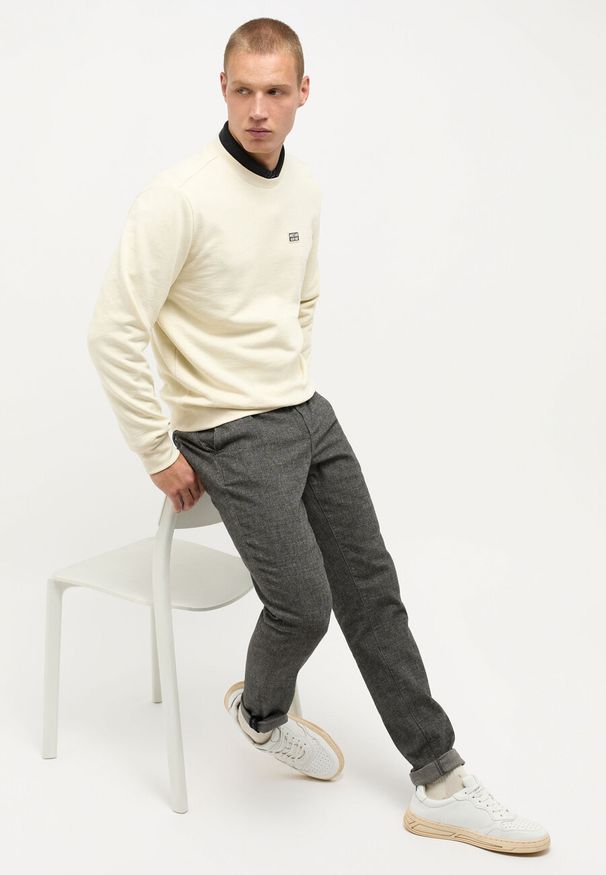 Mustang - MĘSKA BLUZA MUSTANG Ben Crewneck White Asparagus 1014511 3000