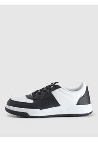 4f - 4F Buty sportowe dziecięce - multikolor 33. Okazja: na uczelnię, na co dzień. Kolor: wielokolorowy. Materiał: guma, syntetyk, materiał. Szerokość cholewki: normalna