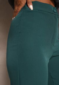 Renee - Ciemnozielone Szerokie Spodnie Materiałowe High Waist Dinnes. Stan: podwyższony. Kolor: zielony. Materiał: materiał. Wzór: gładki #5