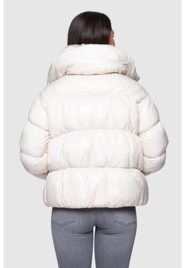 Hetrego - HETREGO Kremowa damska krótka kurtka puchowa Ila, Rozmiar 40 EU - 44 IT. Kolor: biały. Materiał: puch. Długość: krótkie