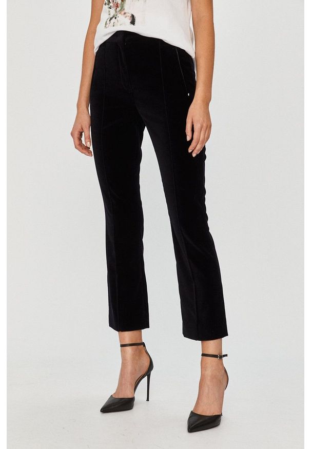 Sportmax Code - Spodnie. Okazja: na co dzień. Stan: podwyższony. Kolor: niebieski. Styl: casual