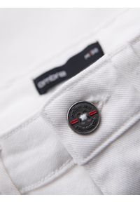 Ombre Clothing - Męskie jeansowe klasyczne szorty z podwiniętą nogawką – białe V1 OM-SRDS-0162 - XXL. Kolor: biały. Materiał: jeans. Sezon: lato. Styl: klasyczny #10