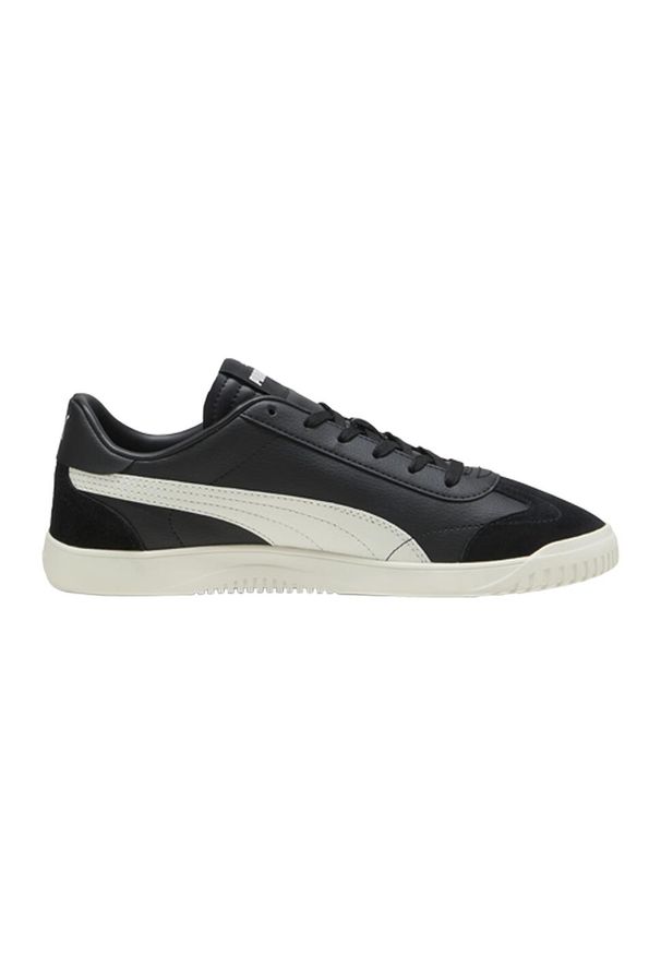 Buty do chodzenia męskie Puma Club 5v5 Sd. Zapięcie: sznurówki. Kolor: czarny. Materiał: tkanina, materiał, skóra, syntetyk. Szerokość cholewki: normalna. Sport: turystyka piesza