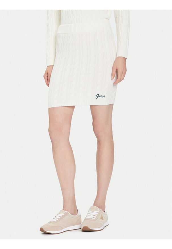 Guess Spódnica ołówkowa V5BD03 Z0572 Beżowy Regular Fit. Kolor: beżowy. Materiał: wiskoza