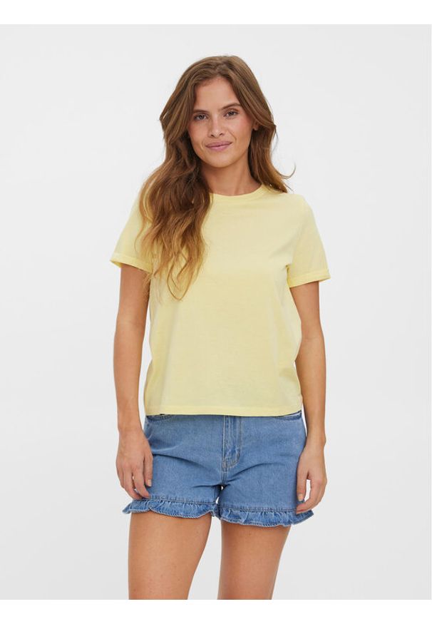 Vero Moda T-Shirt Paula 10243889 Żółty Regular Fit. Kolor: żółty. Materiał: bawełna
