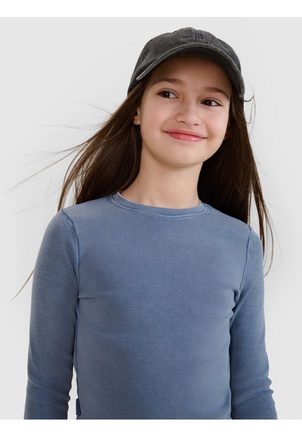 4f - 4F Longsleeve slim crop top gładki dziewczęcy - granatowy 122 (6-7 lat). Okazja: na co dzień. Kolor: niebieski. Materiał: dzianina, materiał, bawełna, elastan. Długość rękawa: długi rękaw. Długość: długie. Wzór: gładki. Sezon: lato. Styl: sportowy, casual