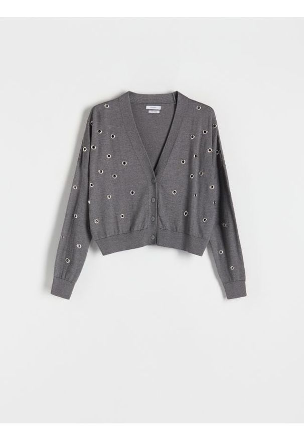 Reserved - Sweter z metalowymi okuciami - ciemnoszary. Kolor: szary. Materiał: bawełna, dzianina