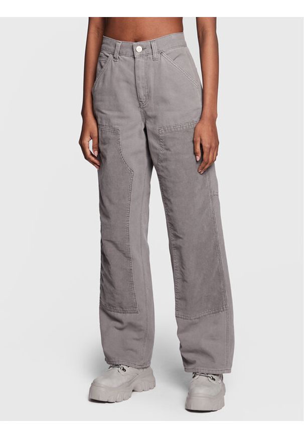 BDG Urban Outfitters Jeansy 76282896 Szary Relaxed Fit. Kolor: szary