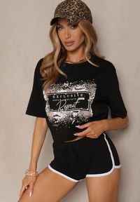 Renee - Czarny T-shirt z Bawełny Zdobiony Nadrukiem z Cyrkoniami Idelunea. Okazja: na co dzień, na imprezę. Kolor: czarny. Materiał: bawełna. Wzór: aplikacja, nadruk. Styl: klasyczny, casual, elegancki