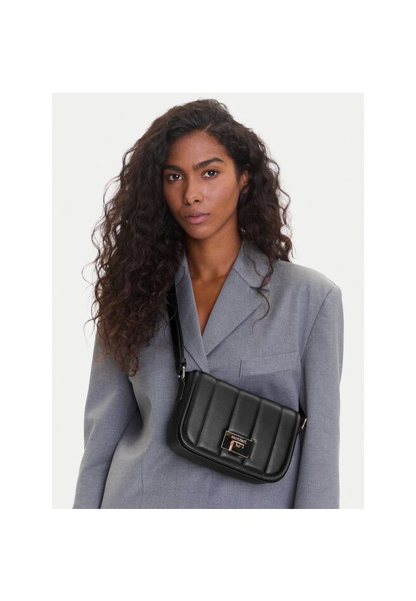 Torebka Monnari. Kolor: czarny