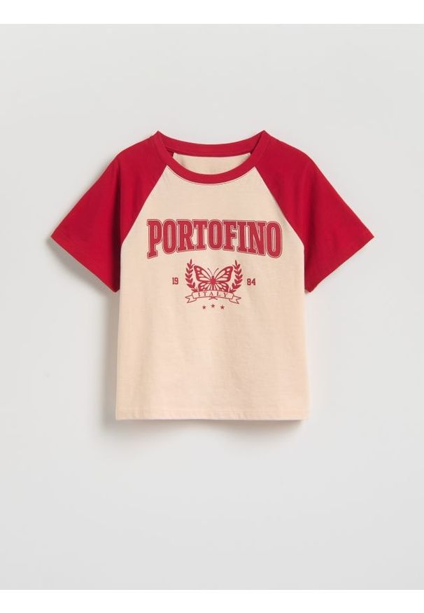 Reserved - T-shirt z kontrastowymi rękawami - beżowy. Kolor: beżowy. Materiał: bawełna