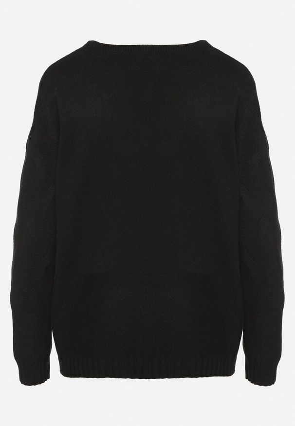 Born2be - Czarny Sweter z Bawełną i Wiskozą Ozdobiony Tłoczeniem Zeialda. Okazja: na co dzień, na spotkanie biznesowe. Kolor: czarny. Materiał: bawełna, wiskoza. Długość rękawa: długi rękaw. Długość: długie. Wzór: aplikacja. Styl: biznesowy, klasyczny, casual, elegancki