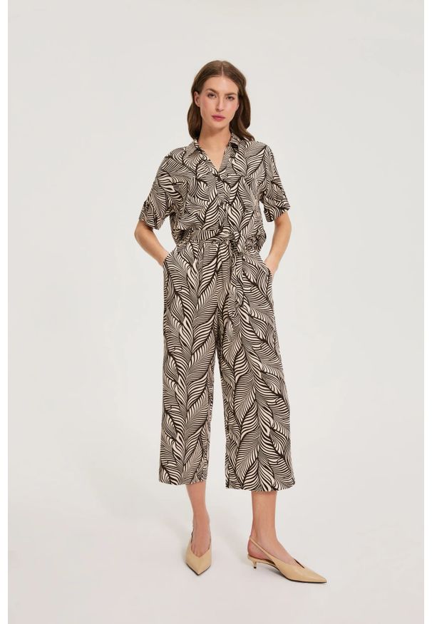 MOODO - Spodnie kuloty z wiskozy. Materiał: wiskoza