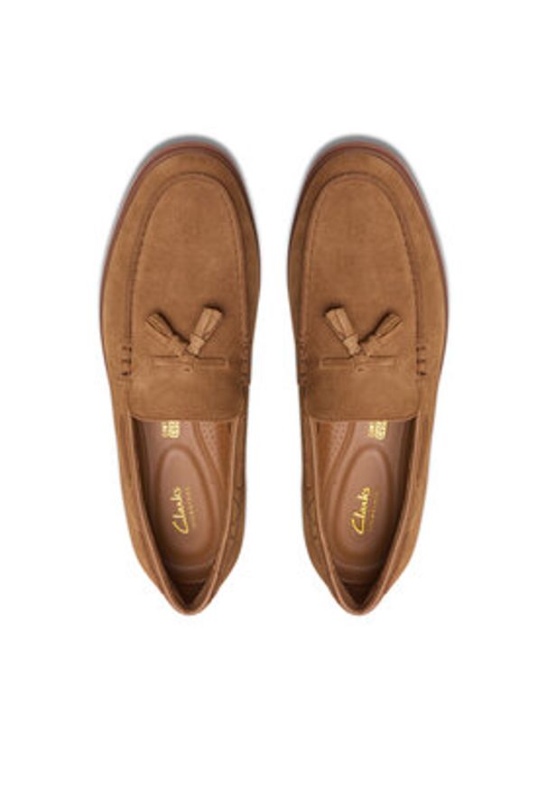 Clarks Mokasyny Torford Tassel 26180333 Brązowy. Kolor: brązowy. Materiał: skóra, zamsz