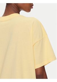 ViCOLO T-Shirt RD0119 Żółty Regular Fit. Kolor: żółty. Materiał: bawełna #5