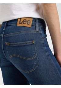 Lee - LEE DAMSKIE SPODNIE JEANSOWE LEE ELLY RAIN FALLS 112365083