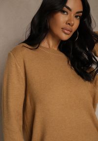 Renee - Brązowy Klasyczny Sweter z Wełną i Bawełną Bez Zdobień Neandia. Kolor: brązowy. Materiał: wełna, bawełna. Wzór: aplikacja. Styl: klasyczny #3