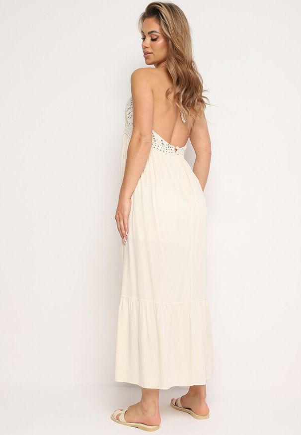 Born2be - Beżowa Wiskozowa Sukienka w Stylu Boho z Wiązaniem na Szyi Risalinda. Okazja: na co dzień, na plażę. Kolor: beżowy. Materiał: wiskoza. Wzór: aplikacja. Sezon: lato. Styl: boho