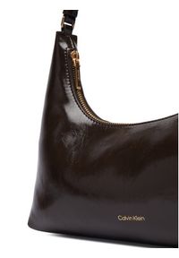Calvin Klein Torebka Foil Logo Glossy Conv Shoulder B LV04F3737G Brązowy. Kolor: brązowy. Materiał: skórzane #4