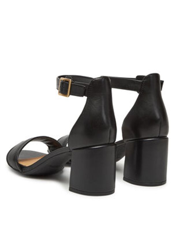 Clarks Sandały Ezoria Mae 26181295 Czarny. Kolor: czarny. Materiał: skóra