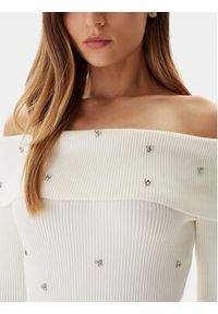 Guess Sukienka dzianinowa W5BK64 Z2YJ2 Écru Slim Fit. Materiał: syntetyk