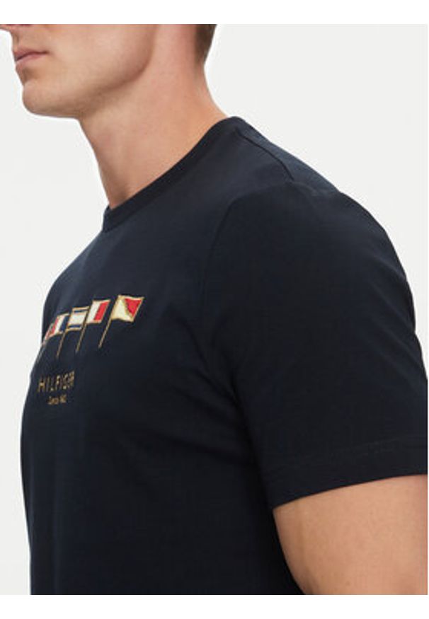 TOMMY HILFIGER - Tommy Hilfiger T-Shirt Multi Flags MW0MW38616 Granatowy Regular Fit. Kolor: niebieski. Materiał: bawełna