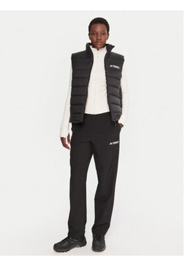 Adidas - adidas Bezrękawnik Terrex Multi Essentials Climawarm KA9737 Czarny Regular Fit. Kolor: czarny. Materiał: syntetyk. Długość rękawa: bez rękawów. Technologia: ClimaWarm (Adidas)