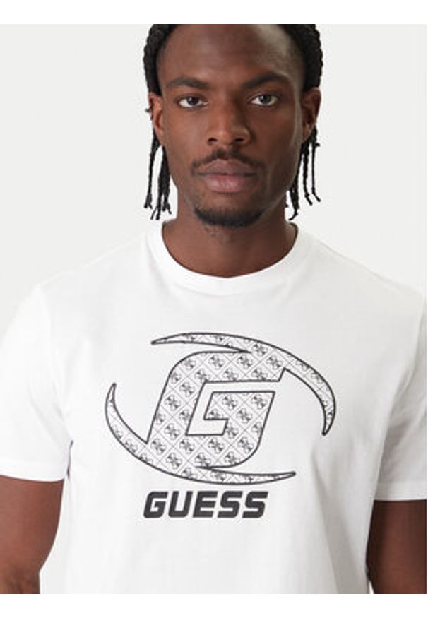 Guess T-Shirt Z6RI06 I3Z14 Biały Regular Fit. Kolor: biały. Materiał: bawełna