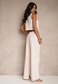 Renee - Różowy Komplet z Cyrkoniami Krótka Kamizelka i Eleganckie Spodnie Diviriel. Kolor: różowy. Materiał: tkanina #4