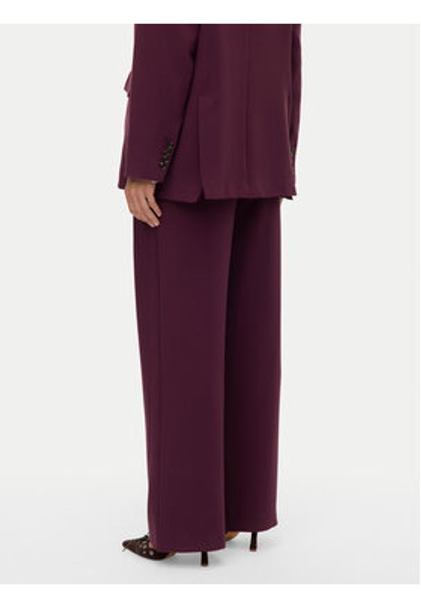 Vero Moda Spodnie materiałowe Michell 10336373 Fioletowy Wide Leg. Kolor: fioletowy. Materiał: syntetyk