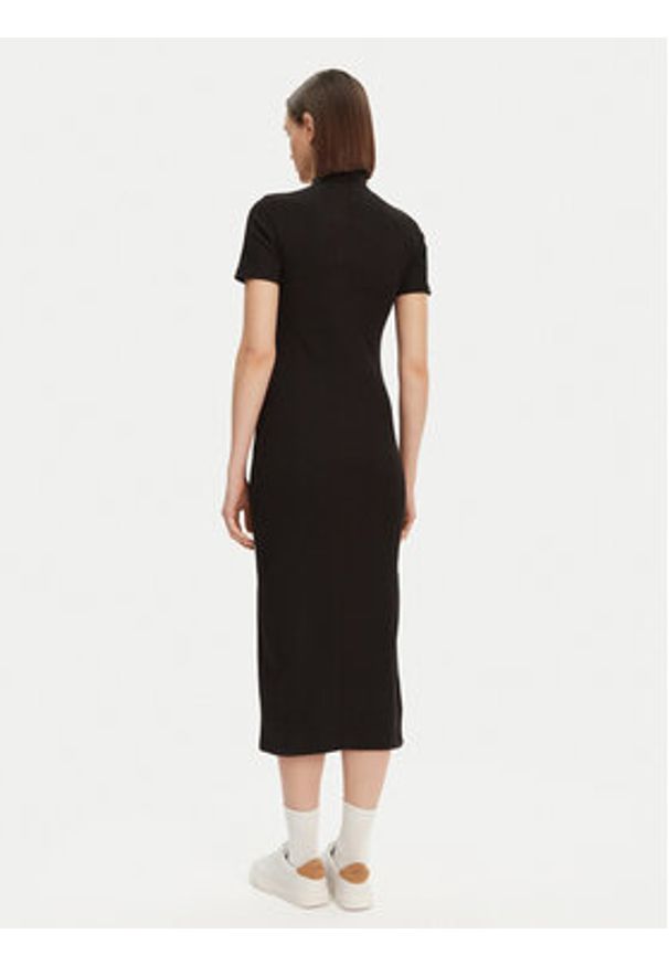 Lacoste Sukienka codzienna EF9622 Czarny Slim Fit. Okazja: na co dzień. Kolor: czarny. Materiał: bawełna. Typ sukienki: proste. Styl: casual