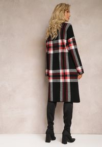 Renee - Czarna Pudełkowa Sukienka Dzianinowa Midi w Kratę Farbia. Kolor: czarny. Materiał: dzianina. Wzór: aplikacja. Sezon: zima. Długość: midi #3