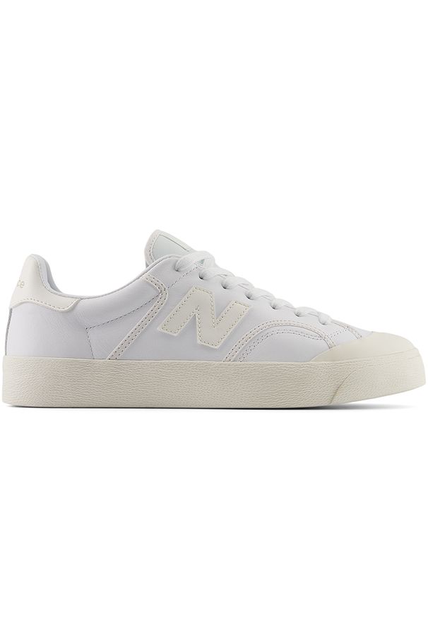 Buty unisex New Balance BB100LGY – białe. Okazja: na co dzień. Kolor: biały. Materiał: guma, materiał, syntetyk. Szerokość cholewki: normalna. Obcas: na platformie