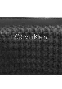 Calvin Klein Saszetka Ck Must Camera Bag S K50K511214 Czarny. Kolor: czarny. Materiał: skóra #5