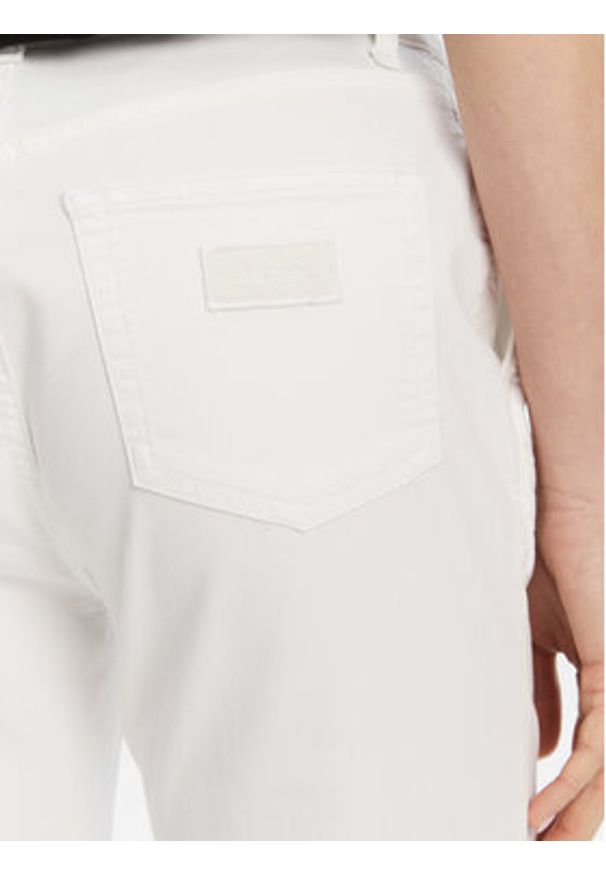 Liu Jo Jeansy WA5418 T7144 Biały Regular Fit. Kolor: biały