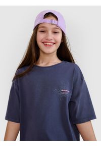 4f - 4F T-shirt oversize z nadrukiem dziewczęcy - szary 140 (9-10 lat). Okazja: na co dzień. Kolor: szary. Materiał: dzianina, bawełna, jersey. Długość rękawa: krótki rękaw. Długość: krótkie. Wzór: nadruk. Sezon: lato. Styl: klasyczny, sportowy, casual
