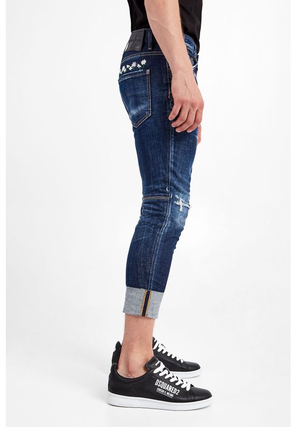 Jeansy męskie Sailor Jean DSQUARED2. Wzór: haft, aplikacja, kwiaty