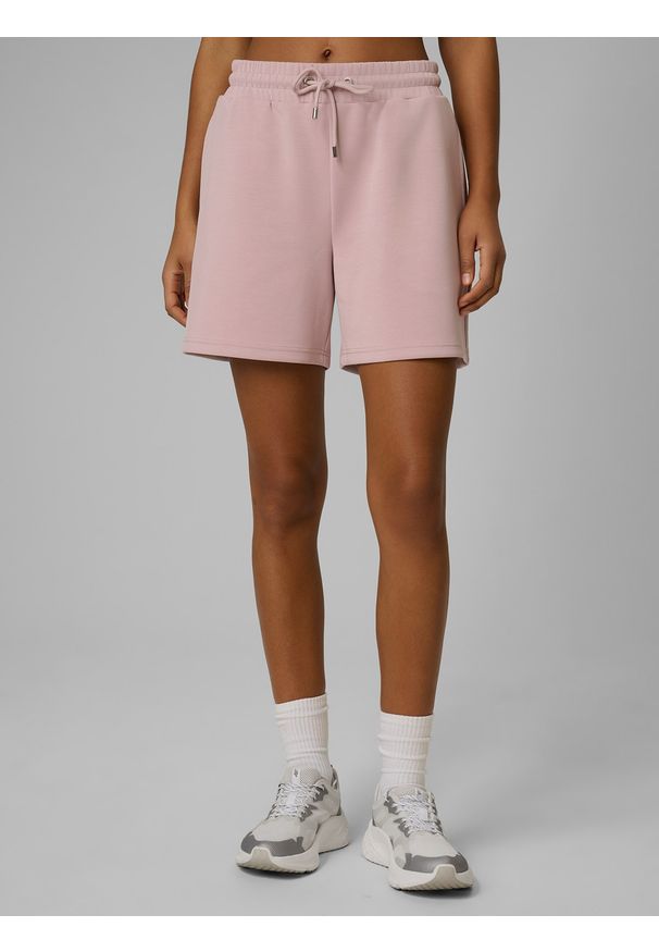 4f - 4F Spodenki dresowe z modalem damskie - różowe L. Stan: podwyższony. Kolor: różowy. Materiał: dresówka. Sezon: lato