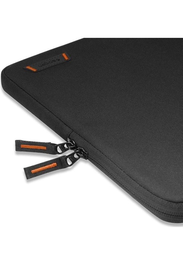 SPIGEN - Pokrowiec Spigen Basic Laptop Pouch 13'' -14 '' czarny. Kolor: czarny. Materiał: materiał, nylon. Styl: elegancki, casual