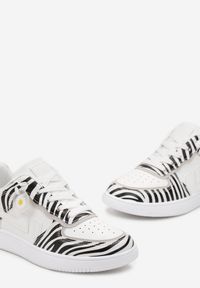 Born2be - Biało-Czarne Sneakersy przed Kostkę Edoardo. Wysokość cholewki: przed kostkę. Kolor: biały #3